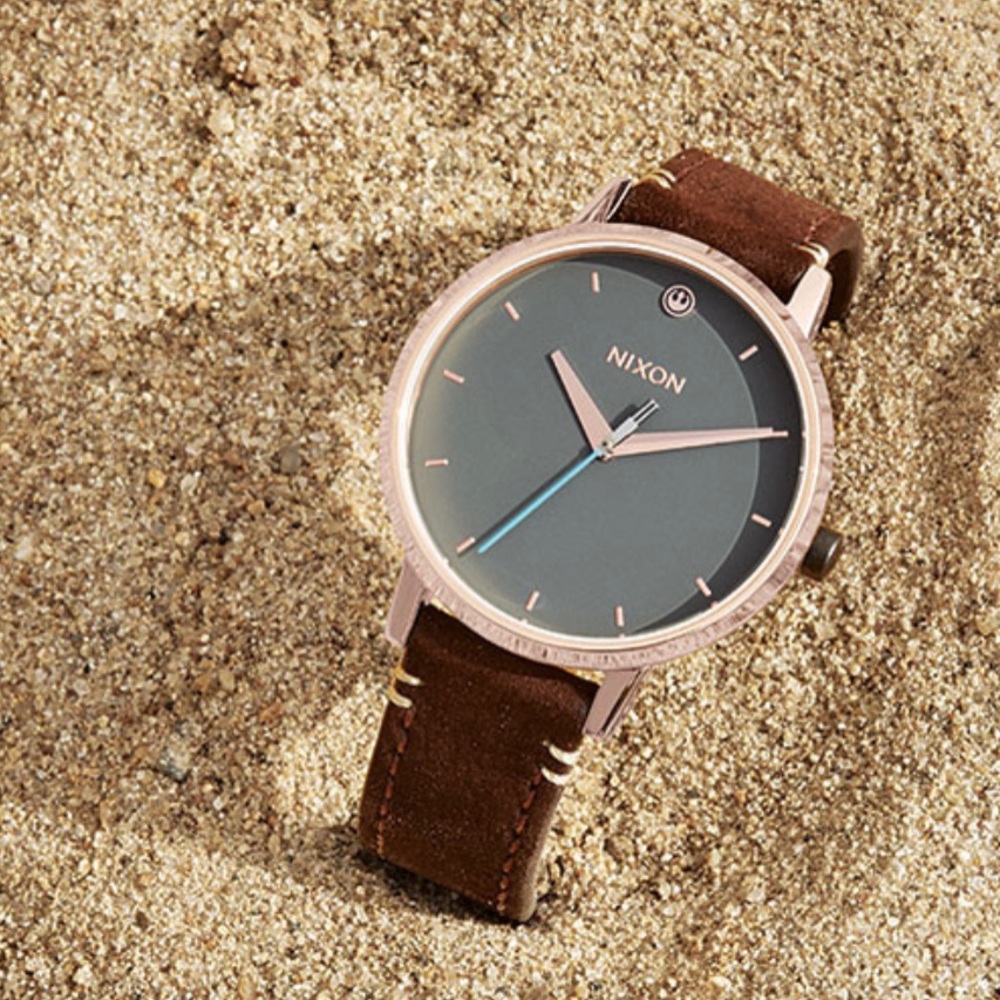 Beautiful Rose Gold Nixon Rey Kensington Watch